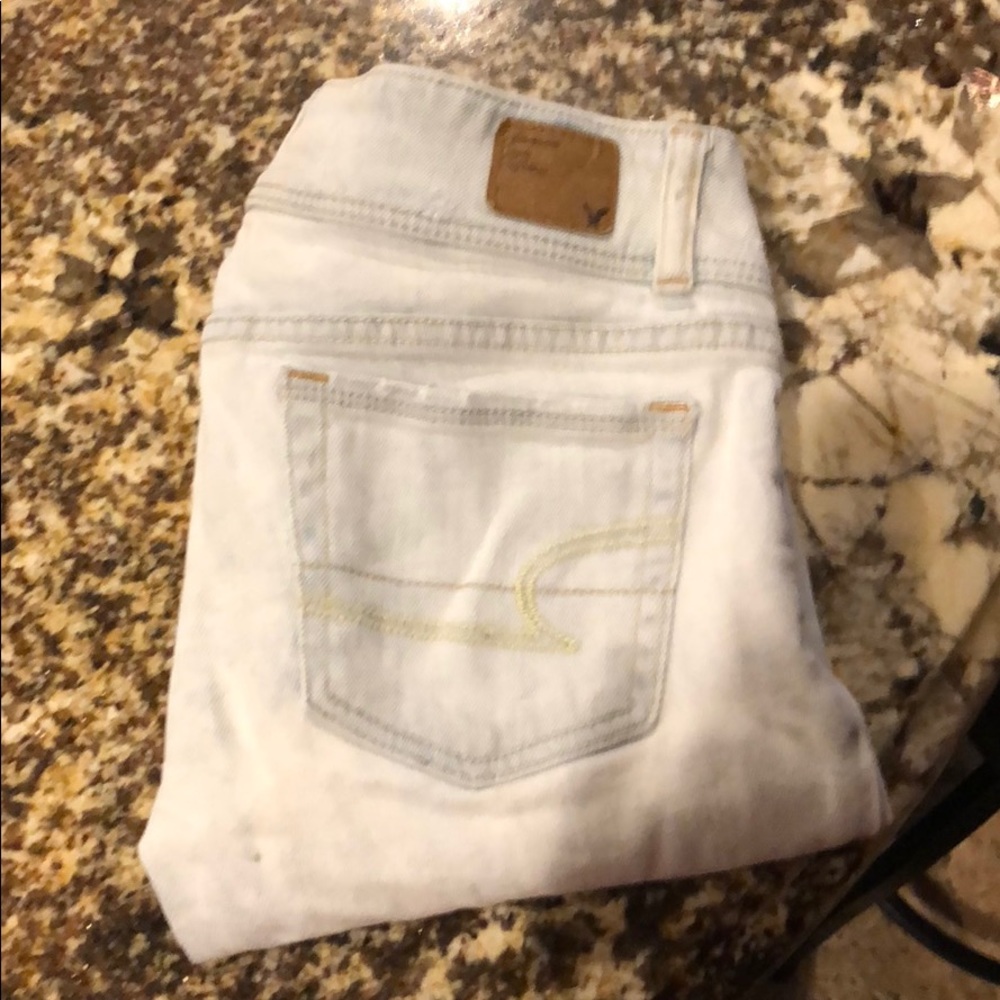 Light blue American Eagle stretch skinny jeans 00